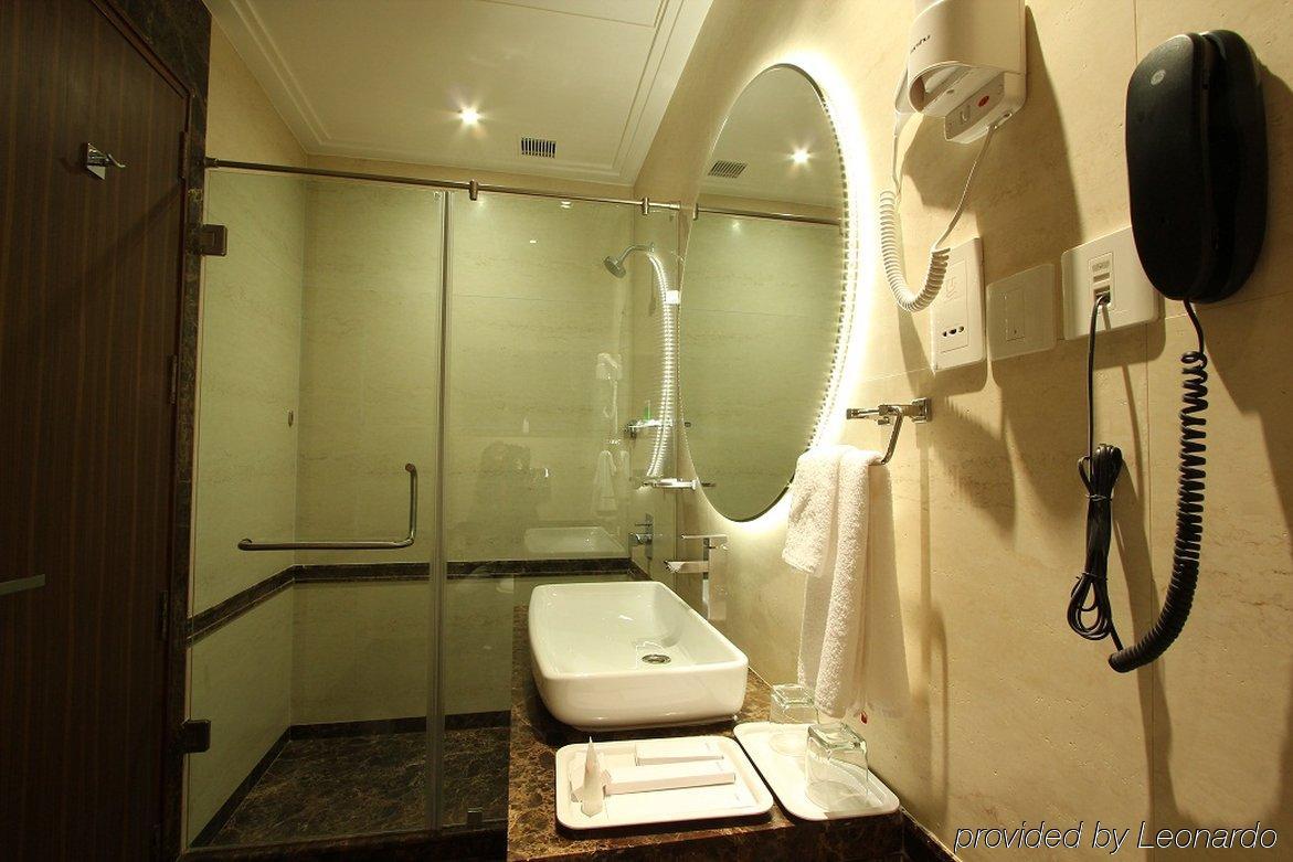 Hotel Riverview Ahmedabad Værelse billede