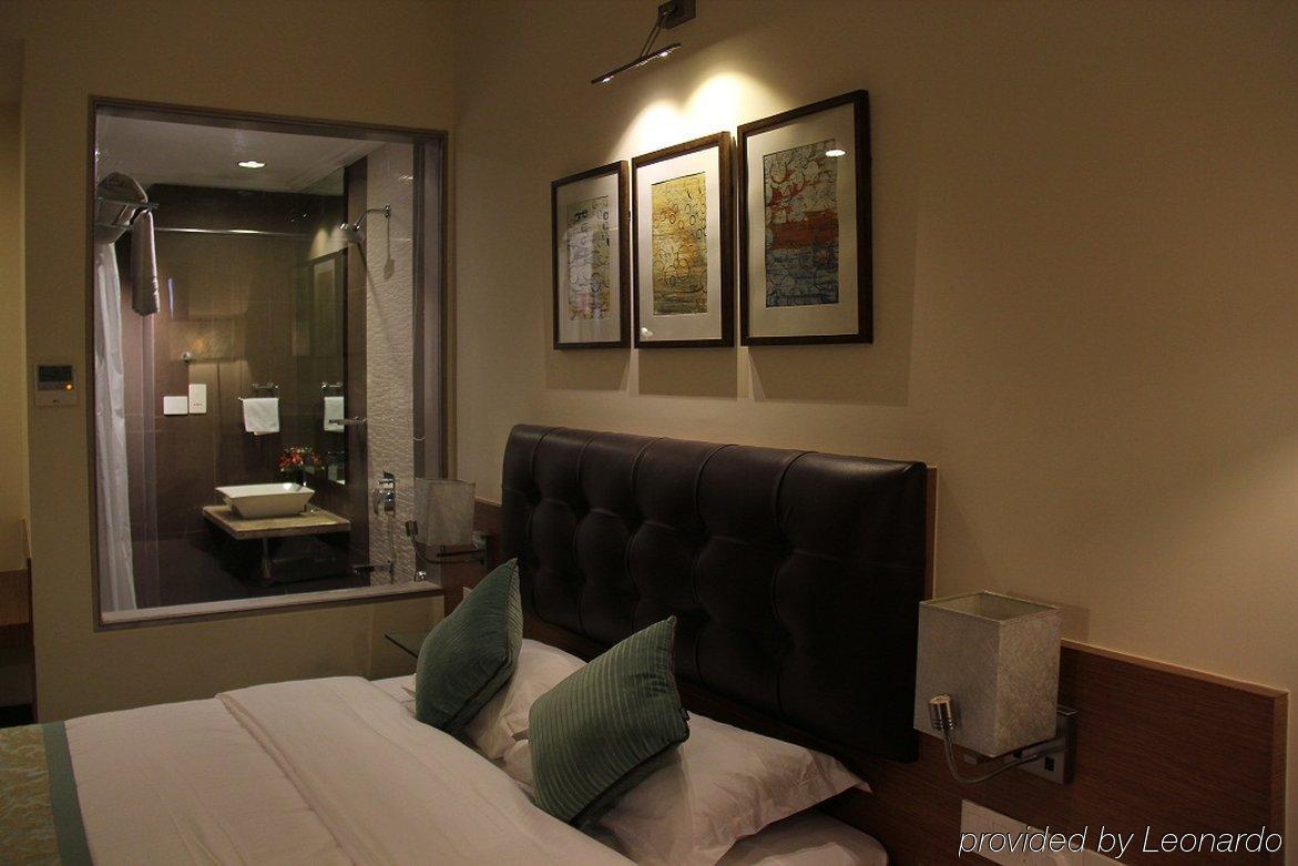 Hotel Riverview Ahmedabad Værelse billede